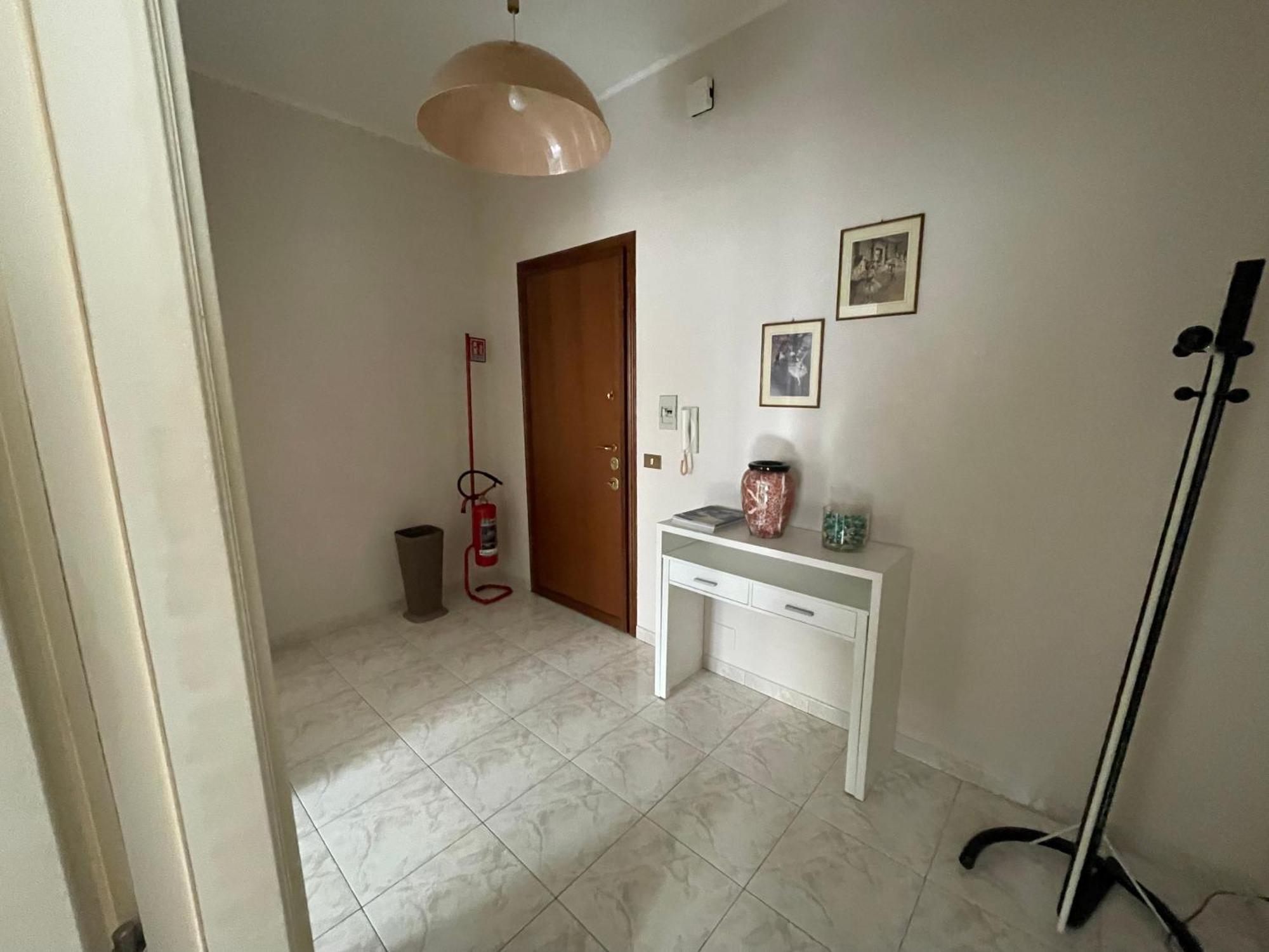 Daniela; Vacanza E/O Lavoro Nichelino Buitenkant foto