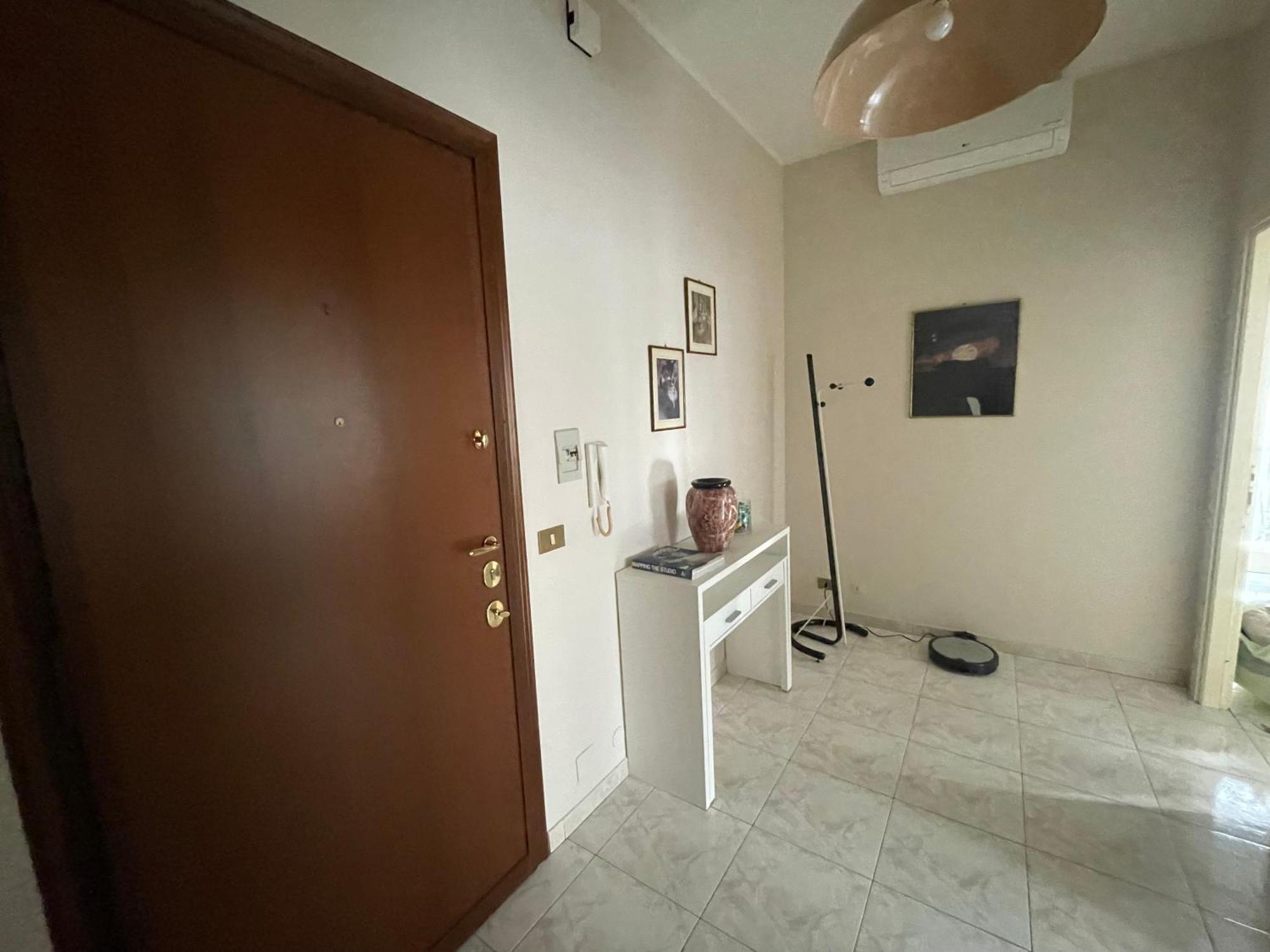 Daniela; Vacanza E/O Lavoro Nichelino Buitenkant foto